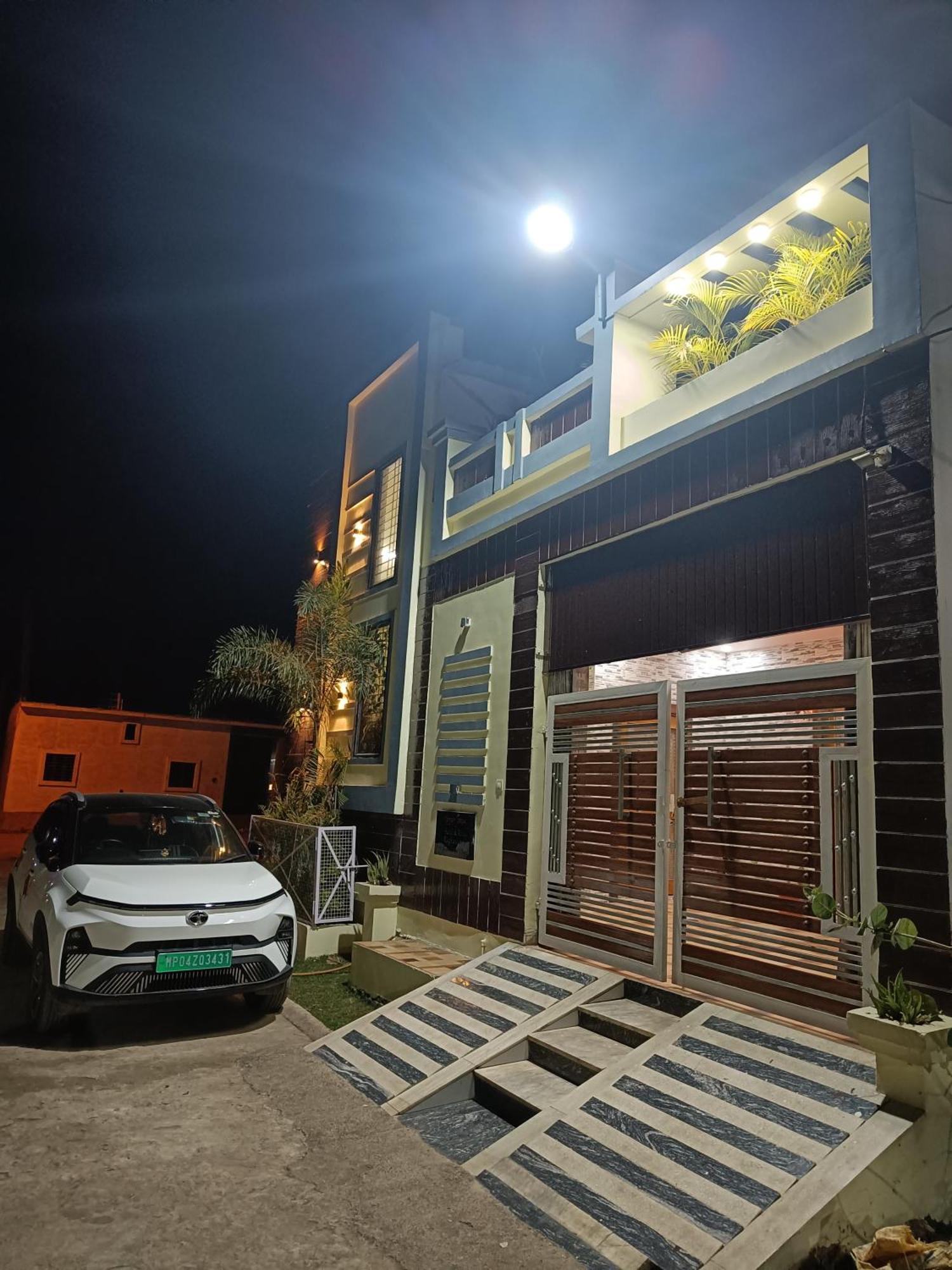 הוילה בהופאל Adbhut Nivas מראה חיצוני תמונה